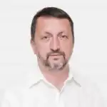 Dmitrij Voedilov – psycholog i antropolog, ekspert od psychotechnologii, NLP oraz mapowania neuroenergetycznego."